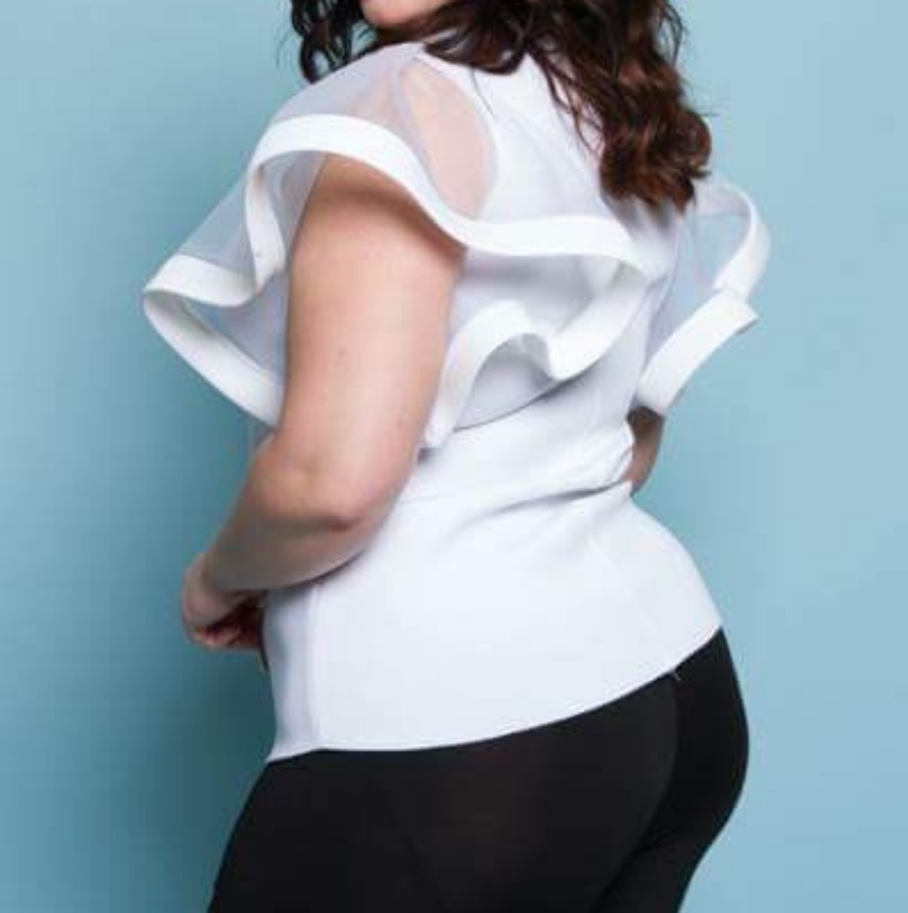 6 HOURS PRICE DROP White See-Through Short Sleevel - Picture 2 of 8